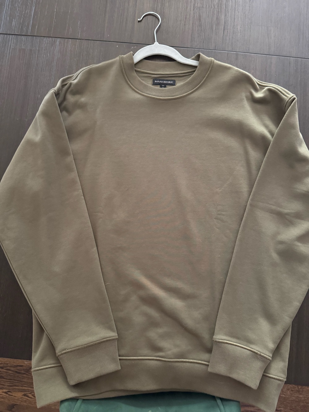 Men’s Large Tall Banana Republic Olive Crewneck Sweatshirt